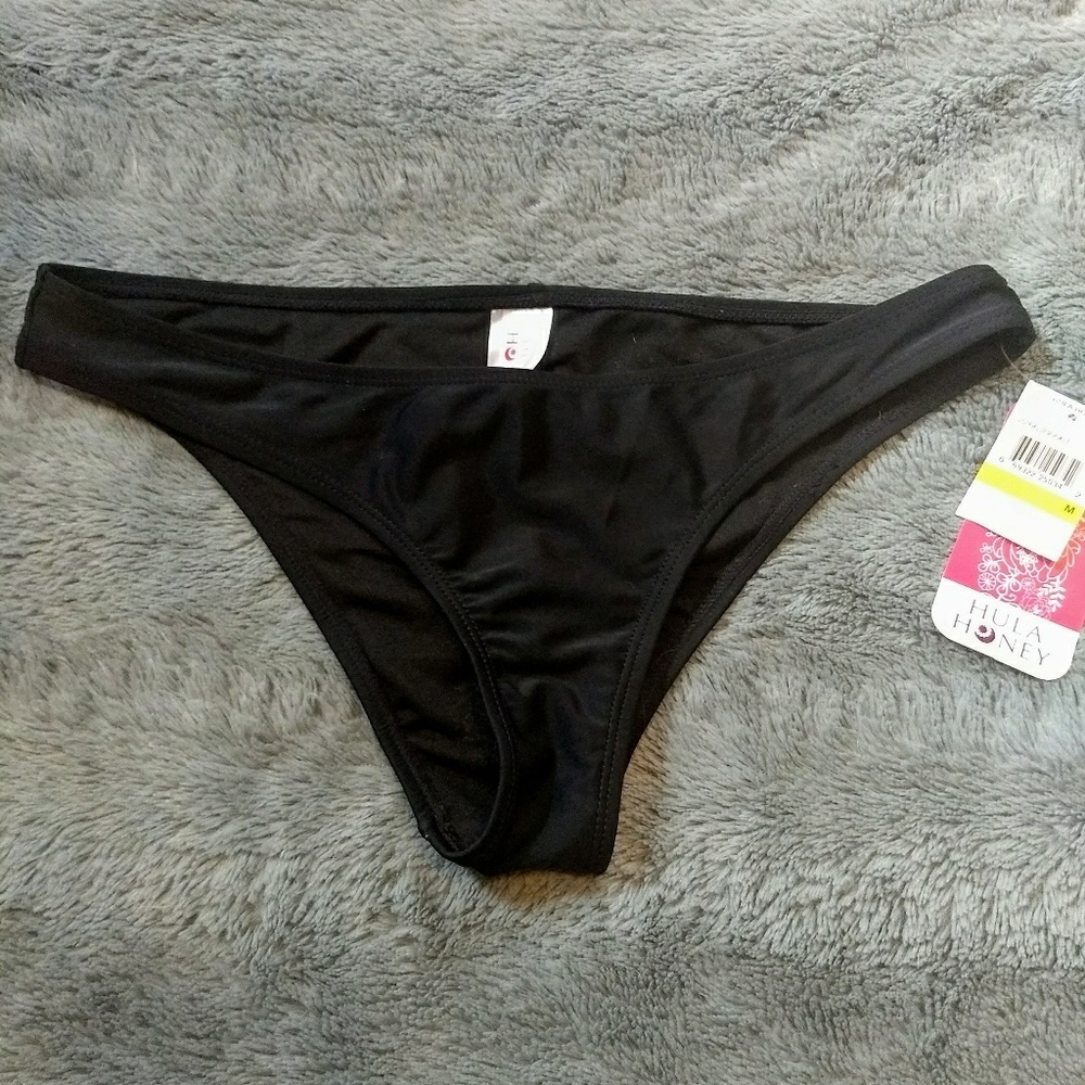 Scrunch bikini bottom - black